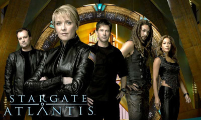 Trận Chiến Xuyên Vũ Trụ Phần 4 - Stargate: Atlantis (Season 4)